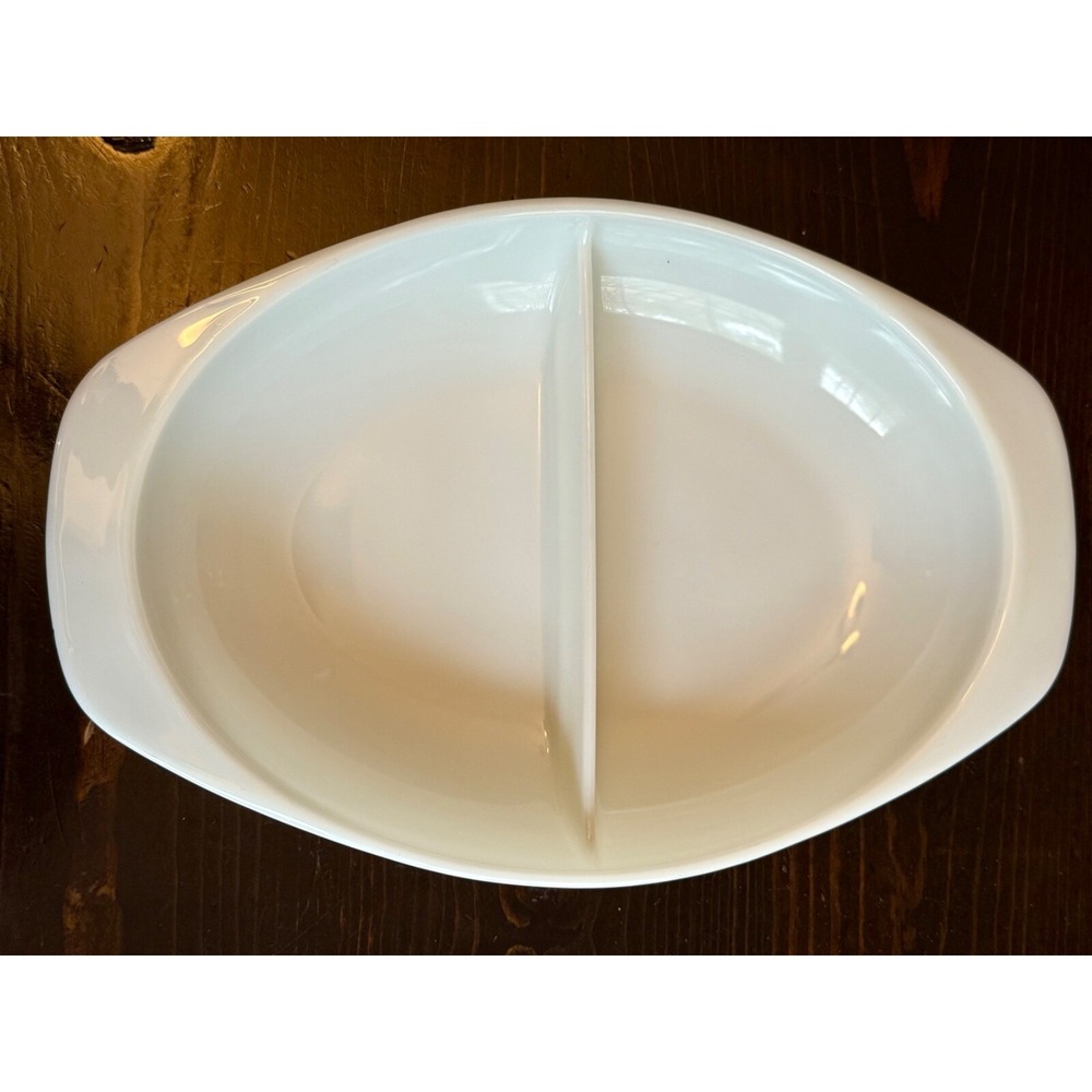 Vintage Pyrex White Oval Divided Dish #1063 11/2 Qt Made in USA #22